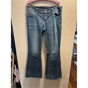 Seven7 Flare Blue Jeans Woman’s Size 12 - Minor Wear/Flaws